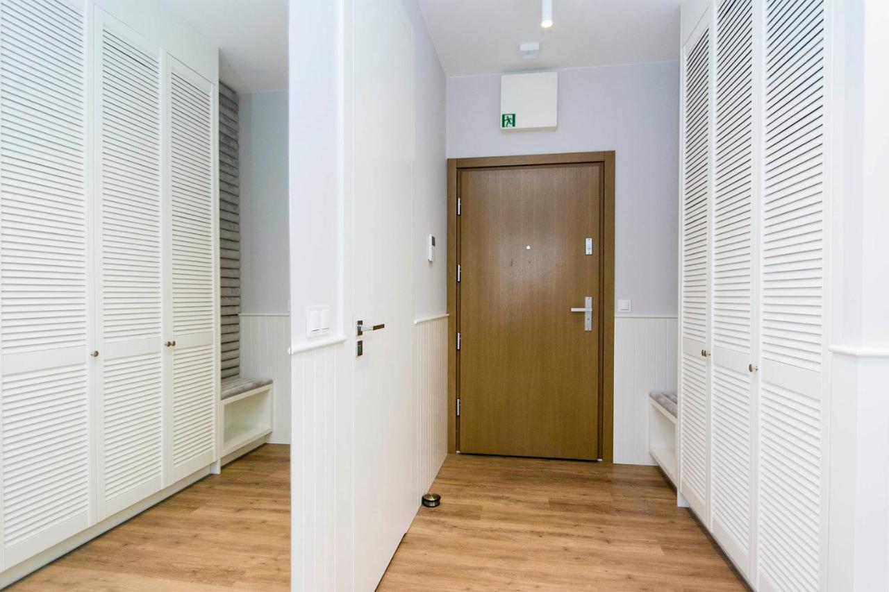 Yellow Rentyear Apartments Gdansk Luaran gambar