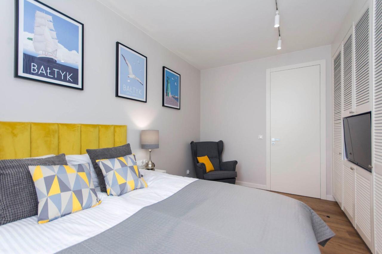 Yellow Rentyear Apartments Gdansk Luaran gambar